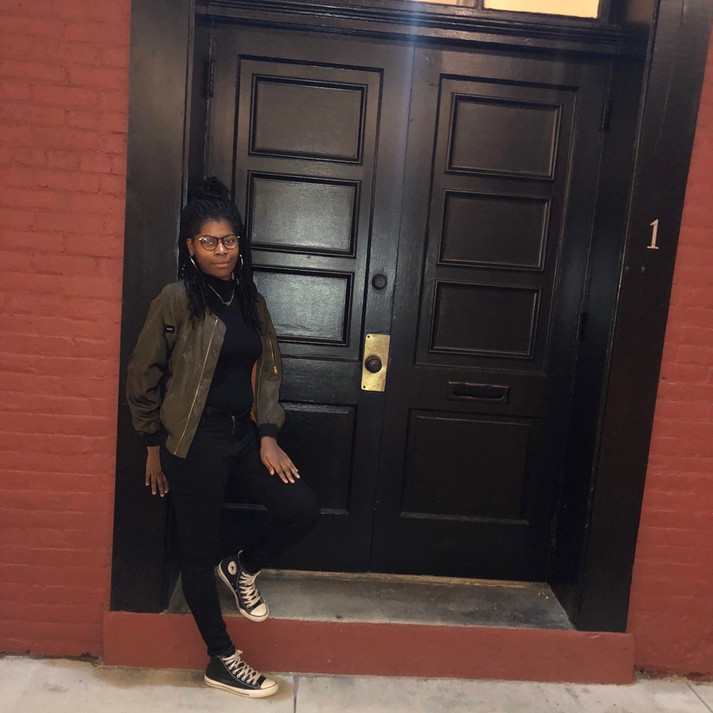 Meet your Posher, Ryana